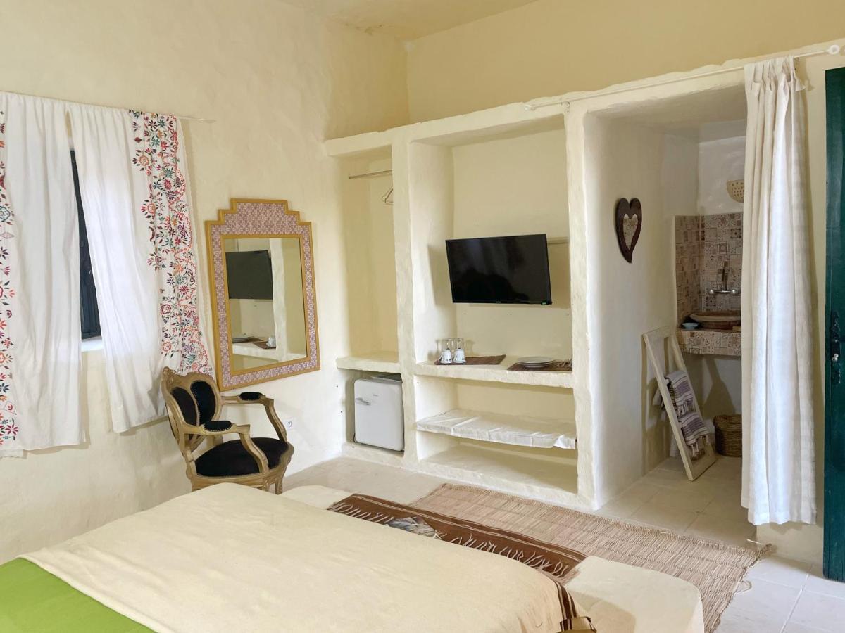 Dar Oueghlani - Maison D'Hotes El Mây Buitenkant foto